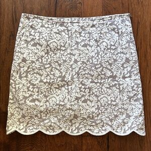 Golftini Golf Skort Dreamer Stretch Cotton Scalloped Hem Taupe/Grey and White 2L